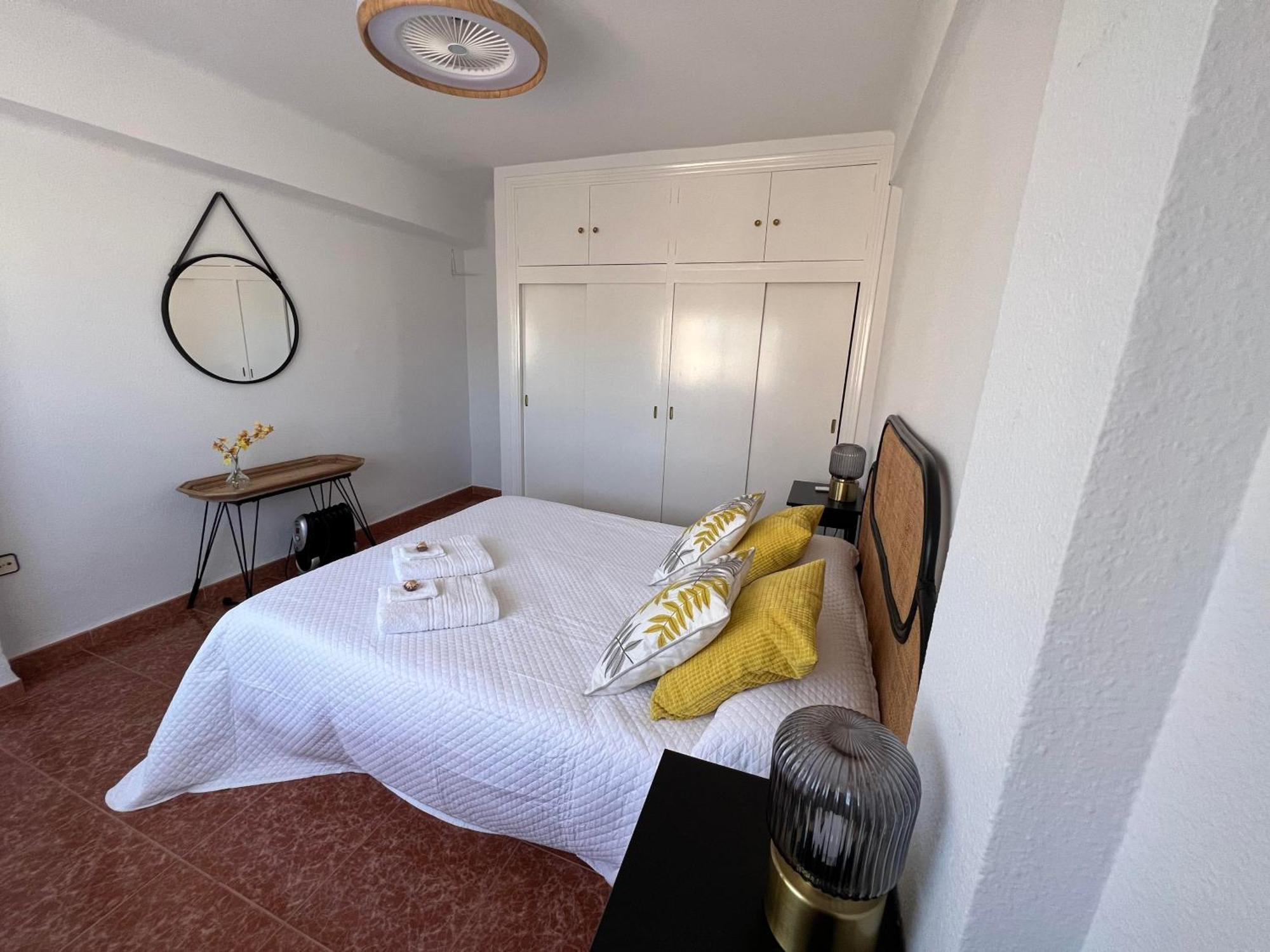 Gran Apartamento Con Parking Gratis Centro De Málaga Extérieur photo